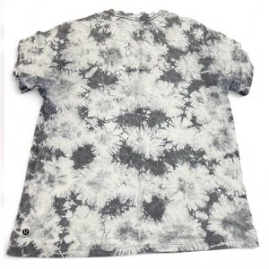 Lululemon All Yours Short Sleeve Tee Earth Dye Stone Gray Tie Dye Relaxed Size 8